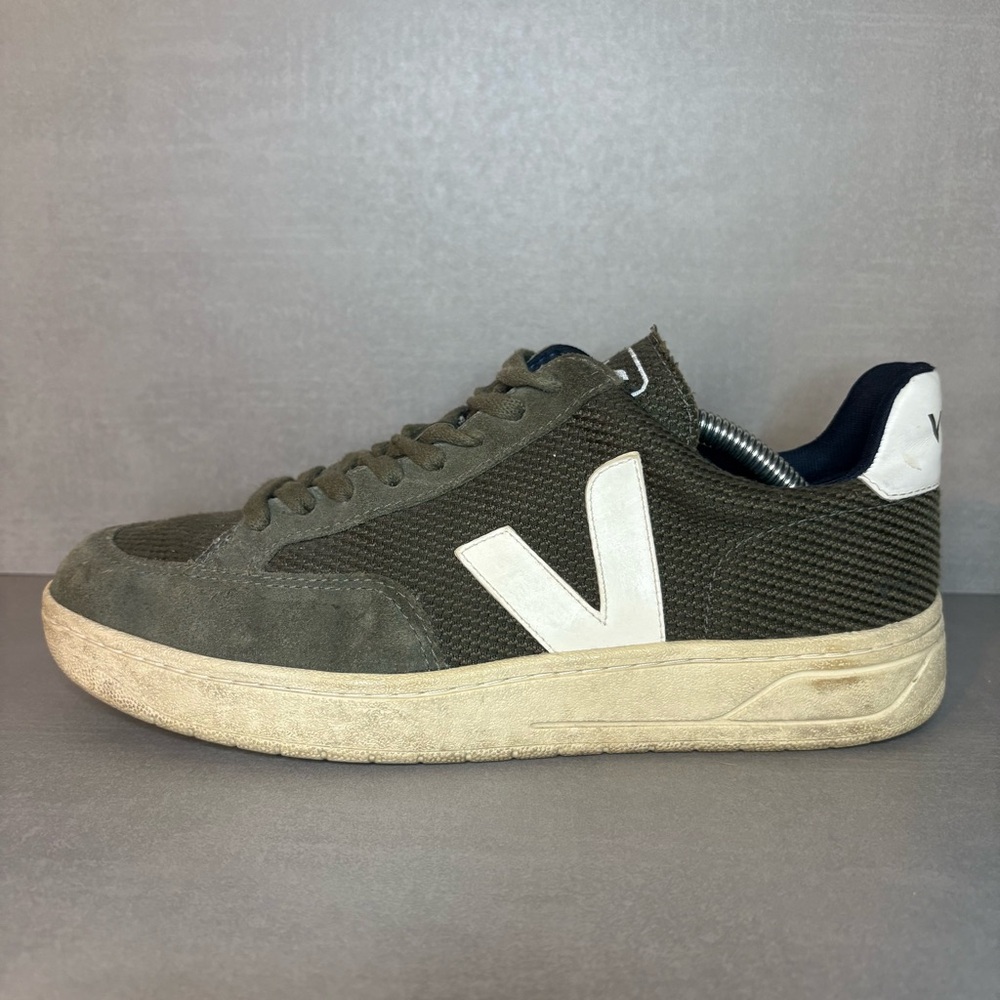 Veja | V-12 Shoes - Olive Green ; Womens 8